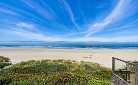 Lincoln City Beach Front Vacation Rental