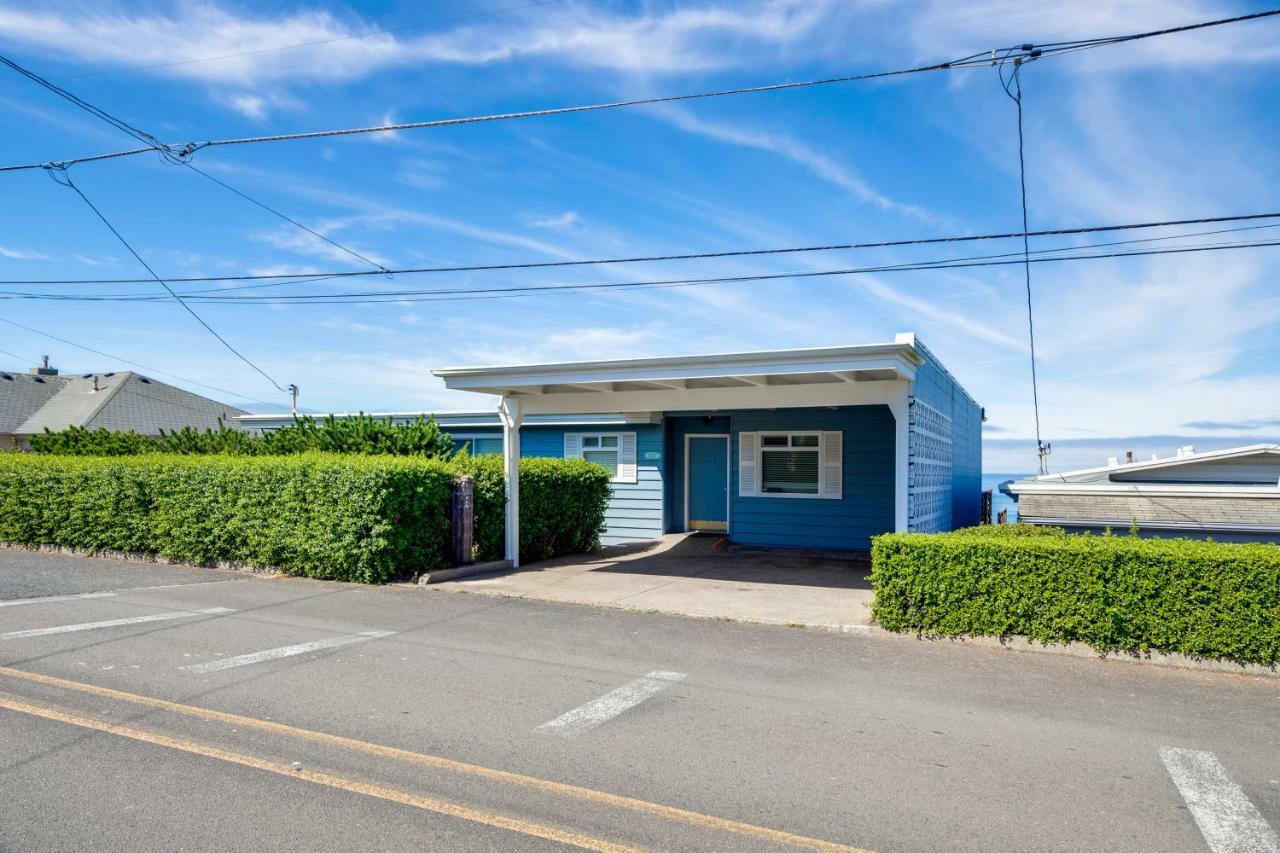 Lincoln City Beach Front Vacation Rental Exterior photo